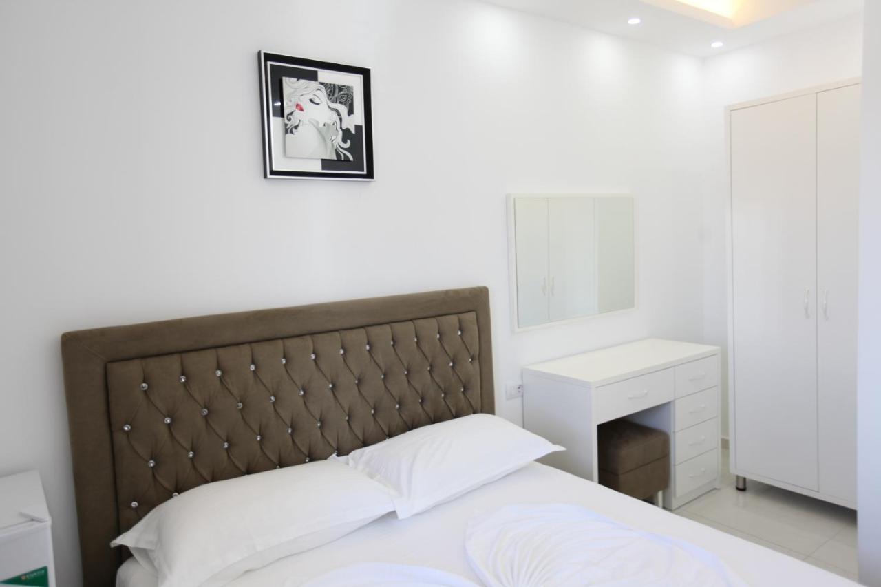 Anna Hotel Ksamil Eksteriør billede