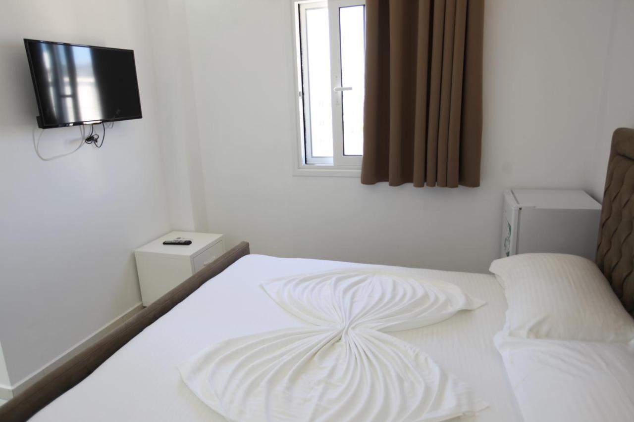 Anna Hotel Ksamil Eksteriør billede